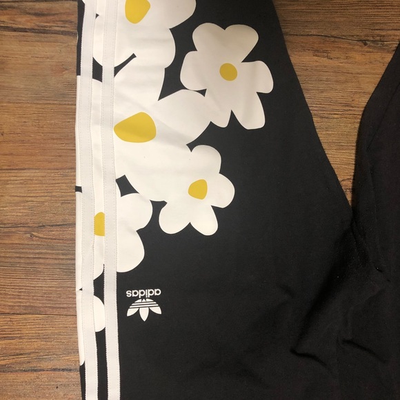 Pharrell Williams Adidas leggings - Picture 3 of 4